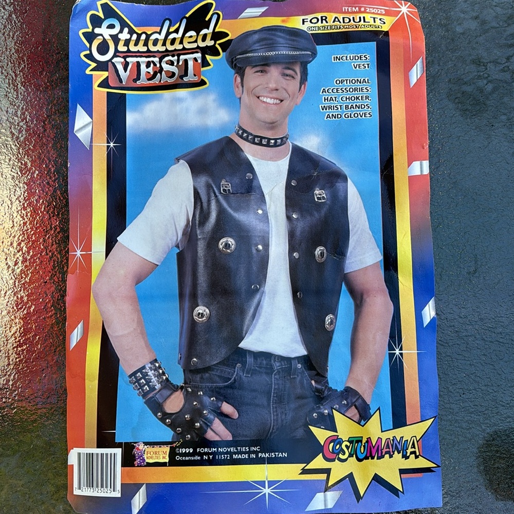 STUDDED VEST ADULTS ONE SIZE